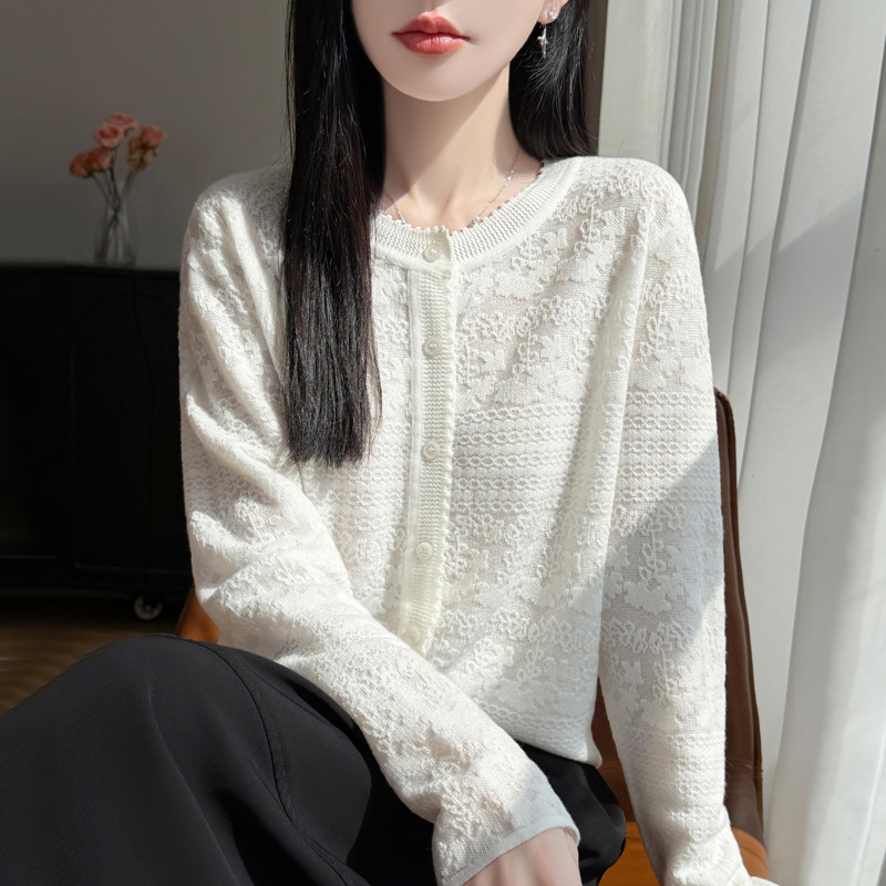Spring New Style Round Neck Long-Sleeved Knitted Cardigan for Women, Loose and Versatile Sweater, Women's Plus-Size Design Top