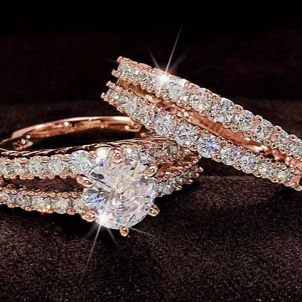 طقم خواتم نسائي فخم ومزخرف 2 في 1