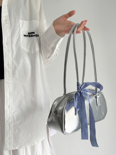 Handheld shoulder bag with bow, capacious underarm bag, South Korea