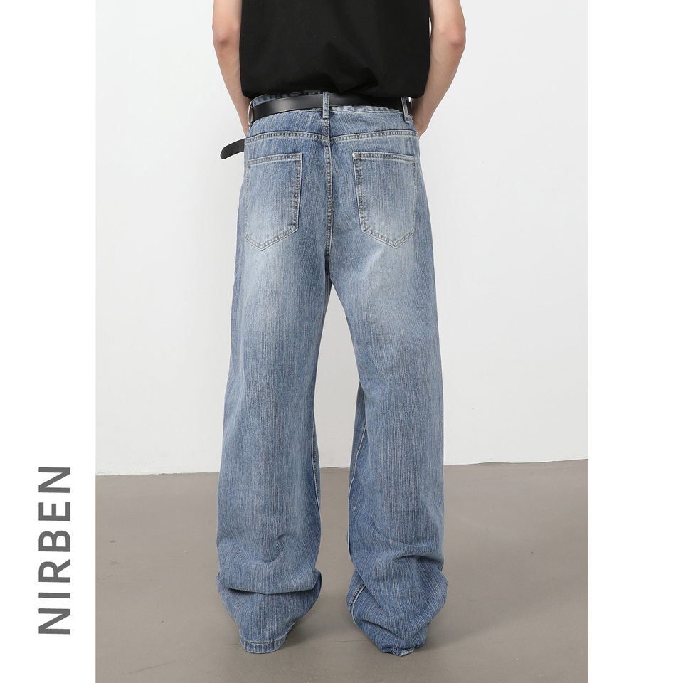 Quần jeans nam ống rộng suông thẳng túi trước họa tiết vân tre — màu xanh