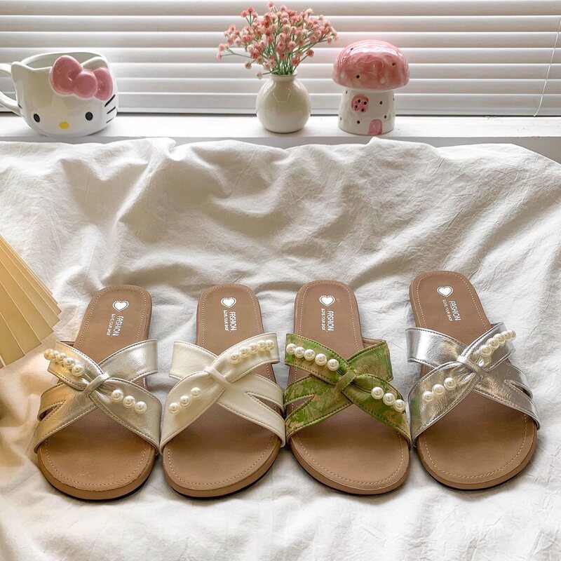Flat Beaded Sandals for Women, Summer 2025 New Style, Retro Embroidery, Suitable for Wearing with Skirts, Soft Sole, Comfortable Maternity Sandals Flat Beaded Sandals for Women, Summer 2025 New Style, Retro Embroidery, Suitable for Wearing with Skirts, Soft Sole, Comfortable Maternity Sandals