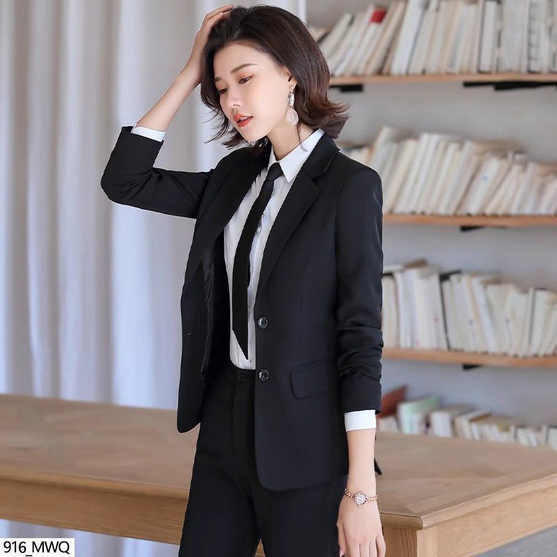 2025 Spring and Autumn New Black Korean Style Suit Jacket Women's Commuting Professional Formal Wear Temperament Short Work Clothes Suit