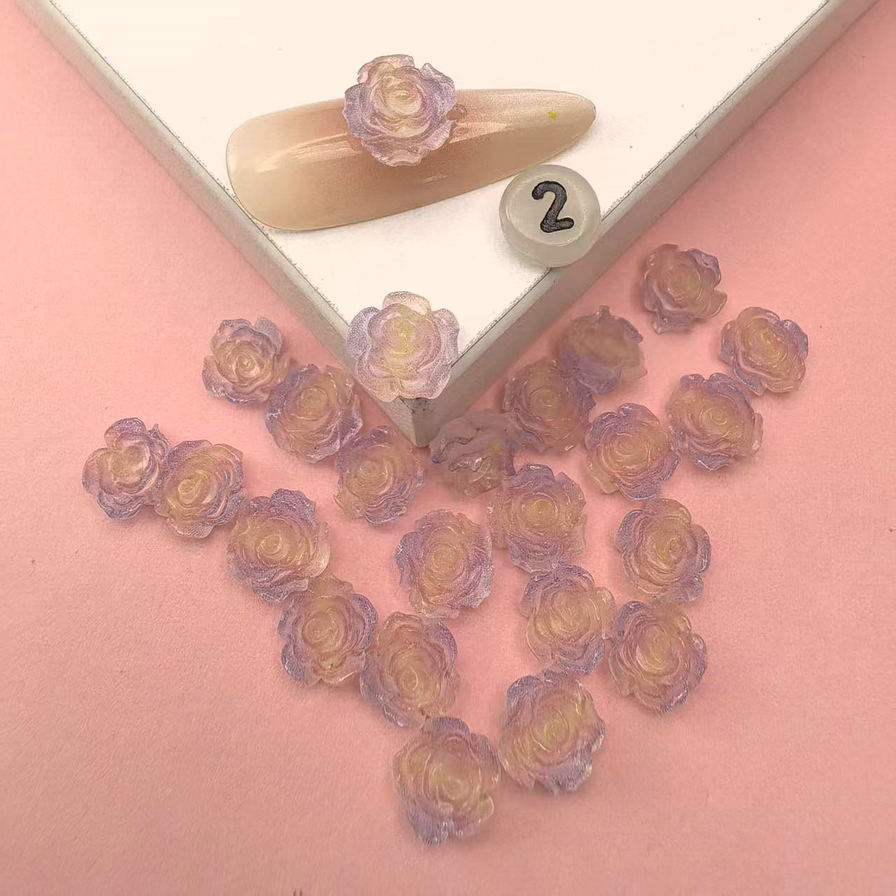 夜光玫瑰花美甲饰品配件批发工厂义乌_10.jpg