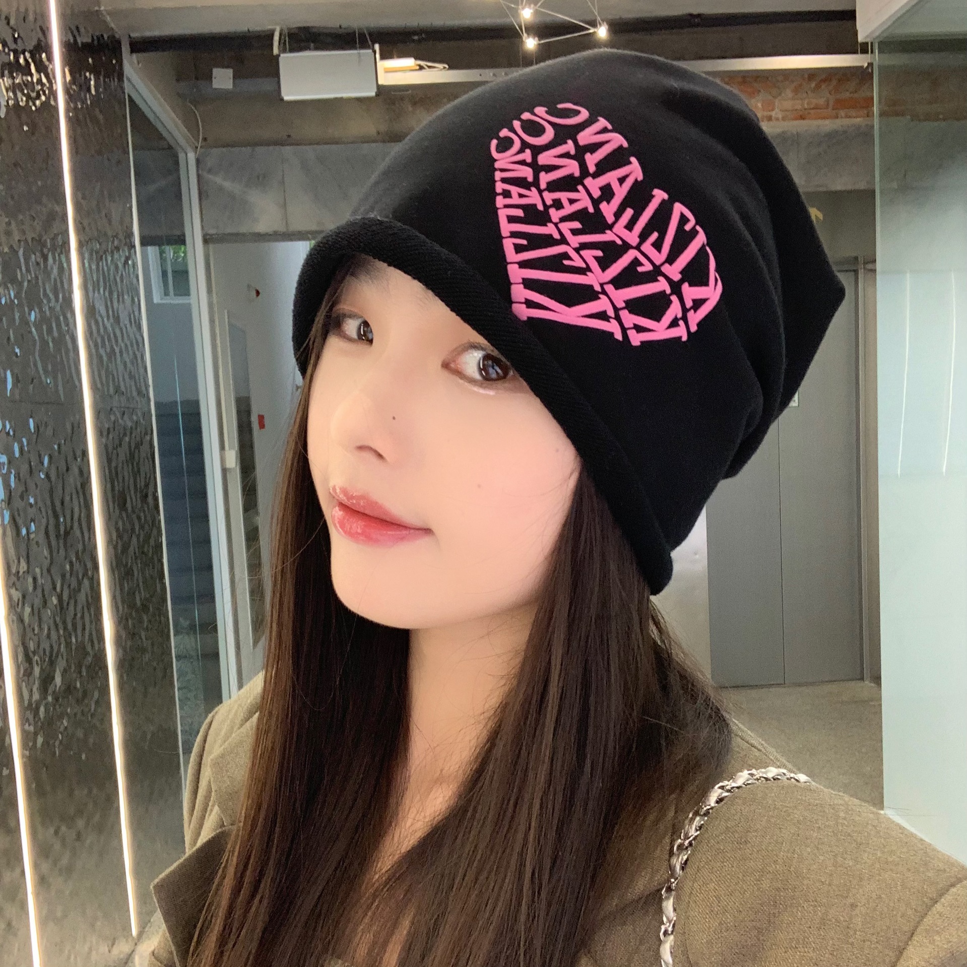 Granny Chen / sombrero Chica caliente amor amor letras pila sombrero otoño invierno calles versátiles muestran la cara pequeña gorra fría