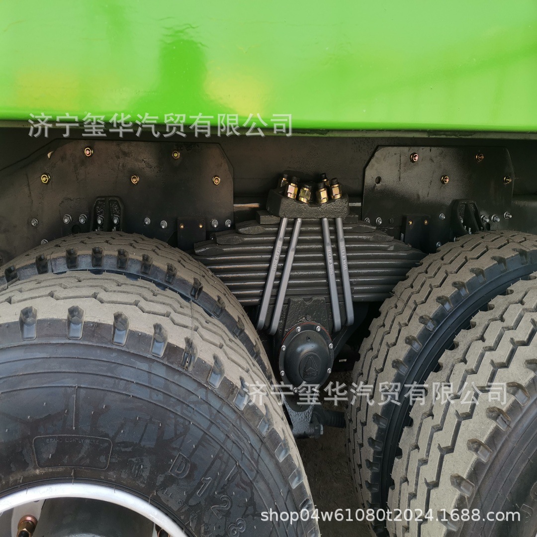 Cross-Border Second-Hand Howo Dump Truck, Howo Tx12-Wheel Sand and Gravel Self-Unloading Transport Truck, Rear-Dump Heavy Truck