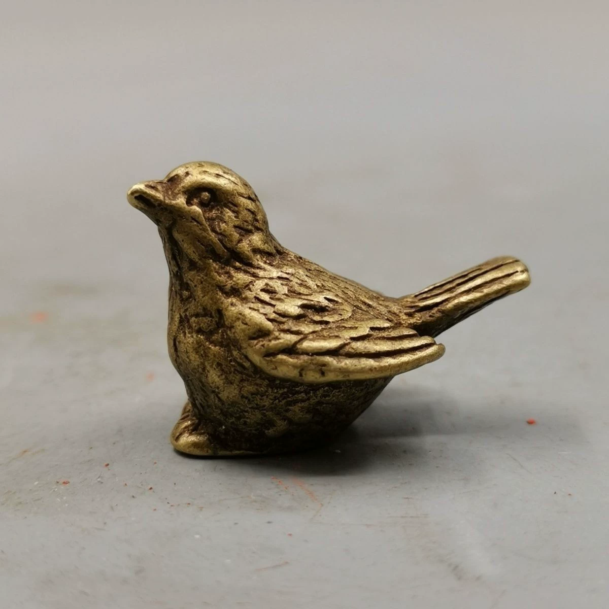 Карманный маленький воробей чайный питомец декоративный антикварный маленький бронзовый твердый латунный маленький медный птичий микро-резной чайный стол