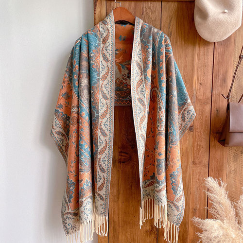 Ethnic style travel wear shawl Lijiang Yunnan scarf women's blanket outer warm cloak cloak sun protection wholesale