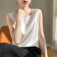 2024年春夏新款高级感吊带背心内搭配西装打底圆领女缎面小背心