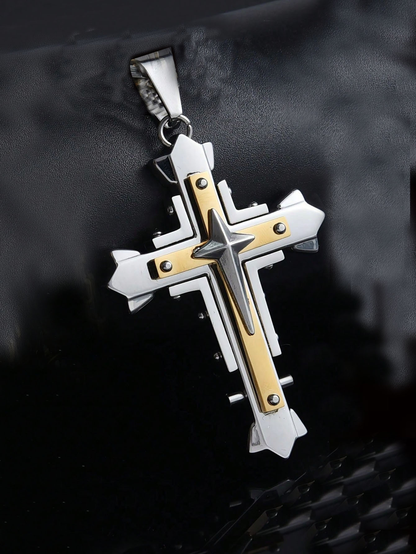 Stainless Steel Three-layer Cross Pendant Necklace For Men_voghion.com