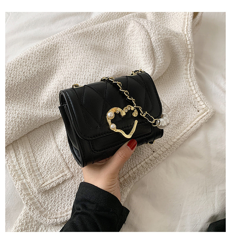 Wholesale Heart-shaped Buckle Messenger Shoulder Small Square Bag Nihaojewelry display picture 72