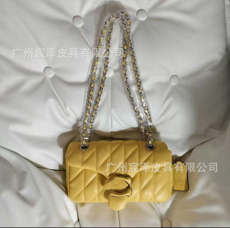 노란색(선물 상자 포장)