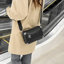 �¿�б�����Ů�߼��Еr�Іμ������i���p��С�����Ӱ�С����