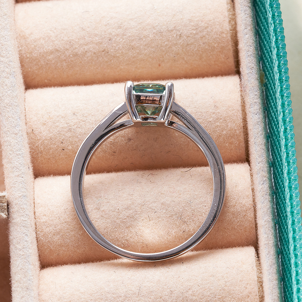 Transfronterizos 2 quilates azul verde Radian cortado anillo de plata esterlina para mujeres con bolígrafo de diamante ligero anillo de lujo transfronterizos para mujeres