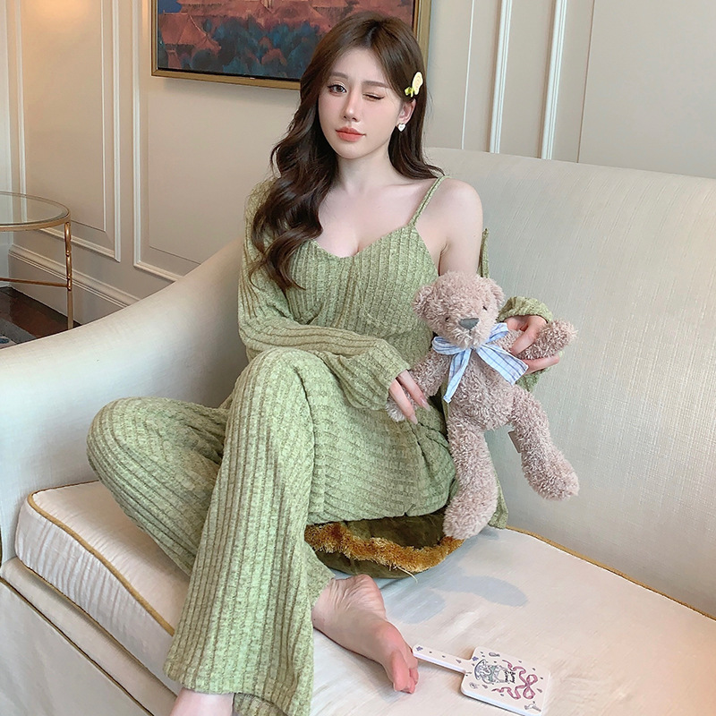 Women's Camisole Pajamas for Spring, Autumn, and Winter 2026 New Style with Chest Pads, Long-Sleeve Loungewear, Can Be Worn Outside, Three-Piece Set