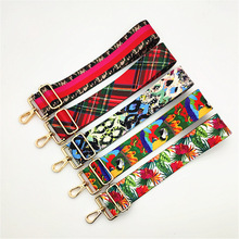 �¿��ɫ����������Ů�����������μ�б����Q�L�玧�����b�