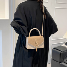 �r��ƴ�����e�p������ٴ�С����Ů���Ը߼��К��|���б���