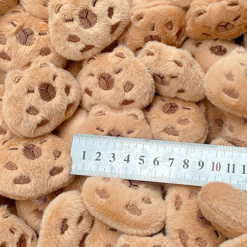 Accesorios de muñecas pequeñas Kapibala de felpa de dibujos animados lindo pez globo rojo muñeca bolsa accesorios para sombreros accesorios