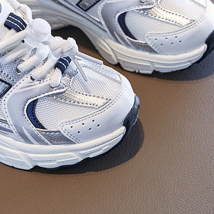 ͯЬ���l2025�����¿�Ůͯ�H���\��Ь�ļ�����ͯ�ϵ�Ь��ͯ���eЬ