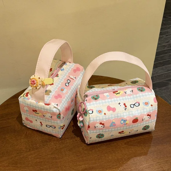 Original New Handbag, High-Looking Cosmetic Bag, Large-Capacity Portable Storage Bag, Cute Travel Outing Handbag