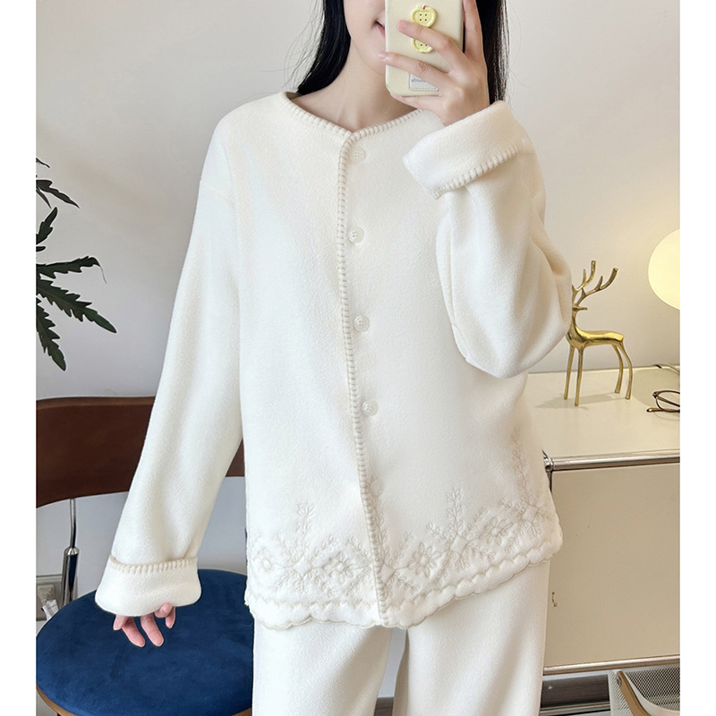 Positioning Embroidery Thickened Double-Sided Fleece Outerwear Loungewear Maternity Wear Autumn and Winter Warm Pajamas and Pants Set for Women Positioning Embroidery Thickened Double-Sided Fleece Outerwear Loungewear Maternity Wear Autumn and Winter Warm Pajamas and Pants Set for Women