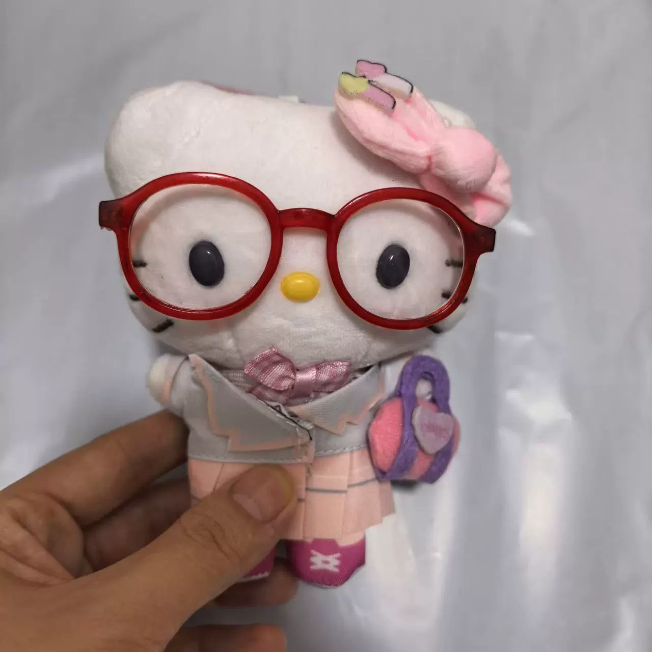 Плюшевый брелок (Sanrio) Hello Kitty, плюшевая кукла-талисман, размеры 10–16 см