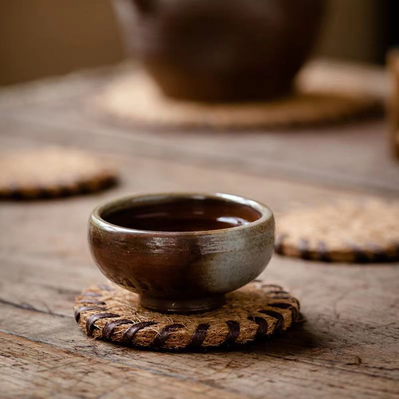 Natural de coco montaña de seda de palma de coco estera de té especial Mane estera tetera almohadilla aislante juego de té accesorios taza de té taza redonda titular de la taza