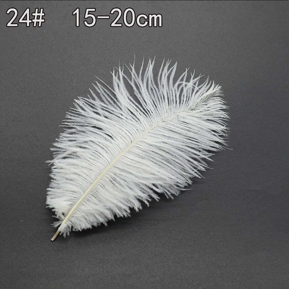 Colección de productos de plumas blancas al por mayor Accesorios de ropa de plumas hechos a mano de bricolaje Accesorios de plumas de ganso Material de plumas de pavo