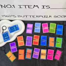 挂饰挂件;包挂件;钥匙扣及钥匙扣配件