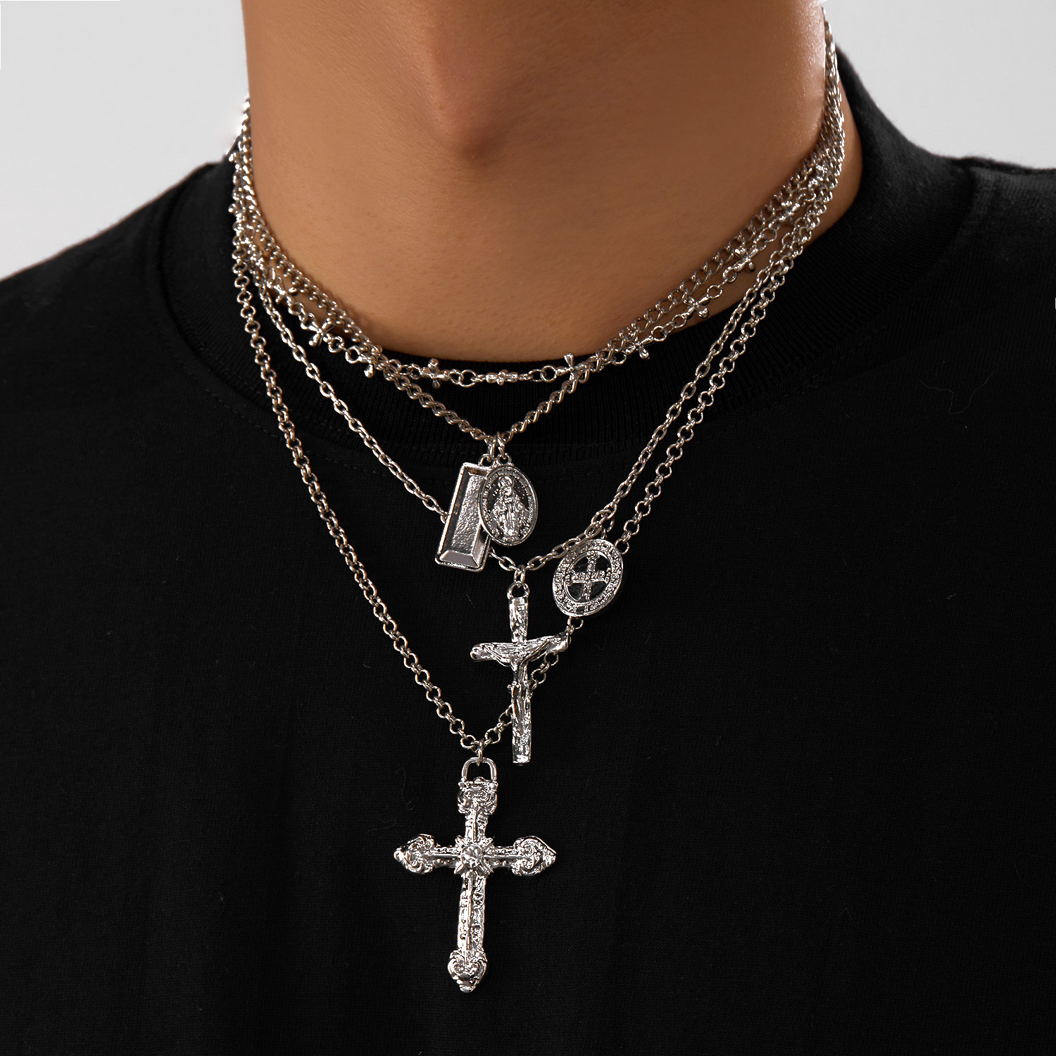 European and American Cross-Border Jewelry Fashion Trendy Cool Four-Piece Necklace Cross Round Pendant Clavicle Chain Wholesale