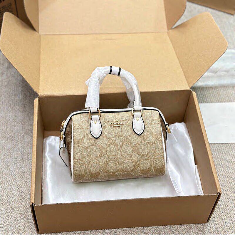 High-end Rowan18 small mini Boston bag, crossbody bag, shoulder bag, and handbag, also known as a pillow bag High-end Rowan18 small mini Boston bag, crossbody bag, shoulder bag, and handbag, also known as a pillow bag