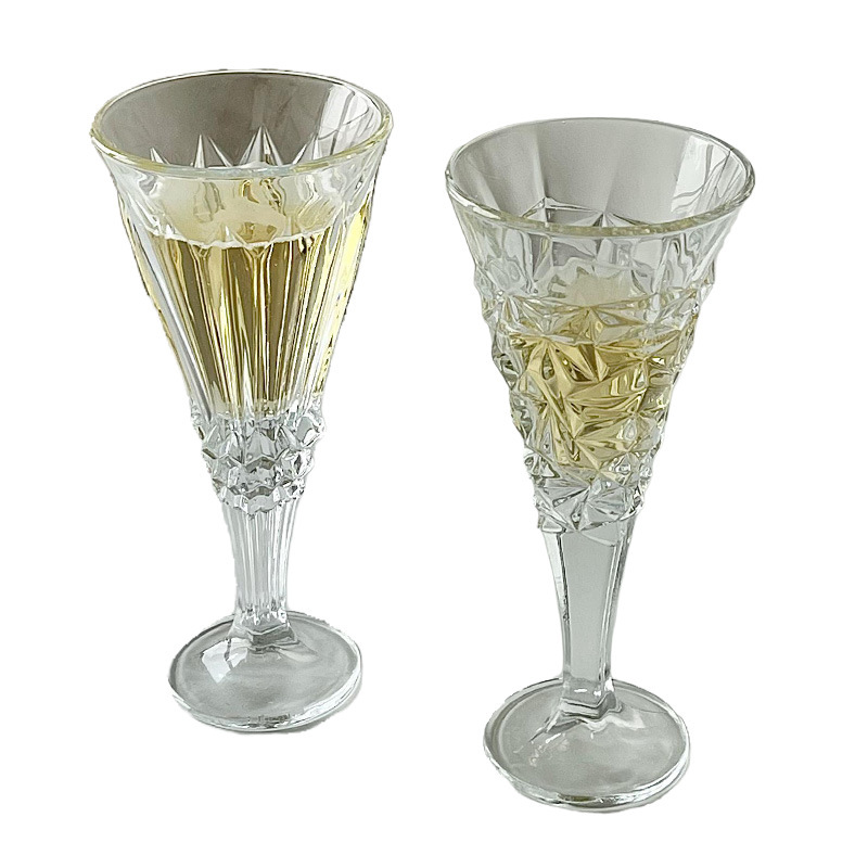 Taza de champán en relieve retro estilo ins francés copa de vidrio copa de vino tinto copa de jugo copa de bebida bar KTV