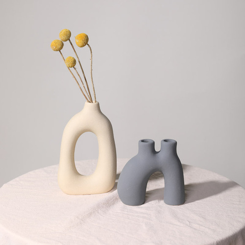 Wabi-sabi style frosted ceramic small vase ornaments Nordic living room dry flower arrangement ins art soft decoration wholesale