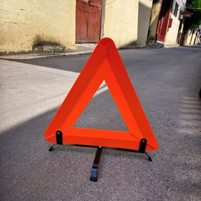 Motor Vehicle Triangle Sign, Car Warning sign