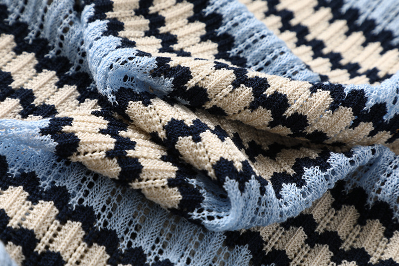 Knit Short Sleeve Top Image 2