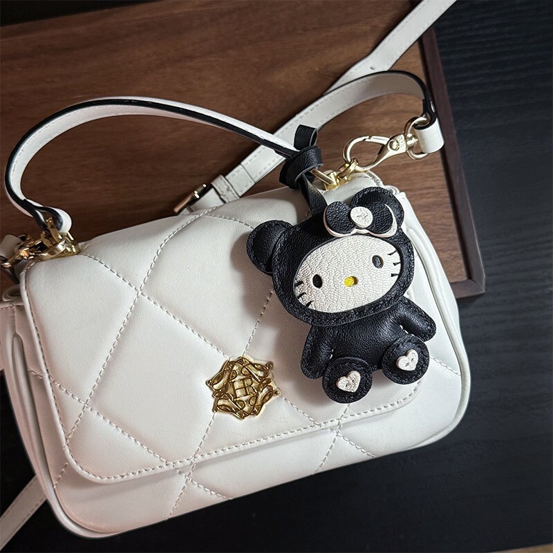 进口法羊真皮hellokitty包包挂件可爱高级感哈喽kt猫书包背包挂饰|undefined