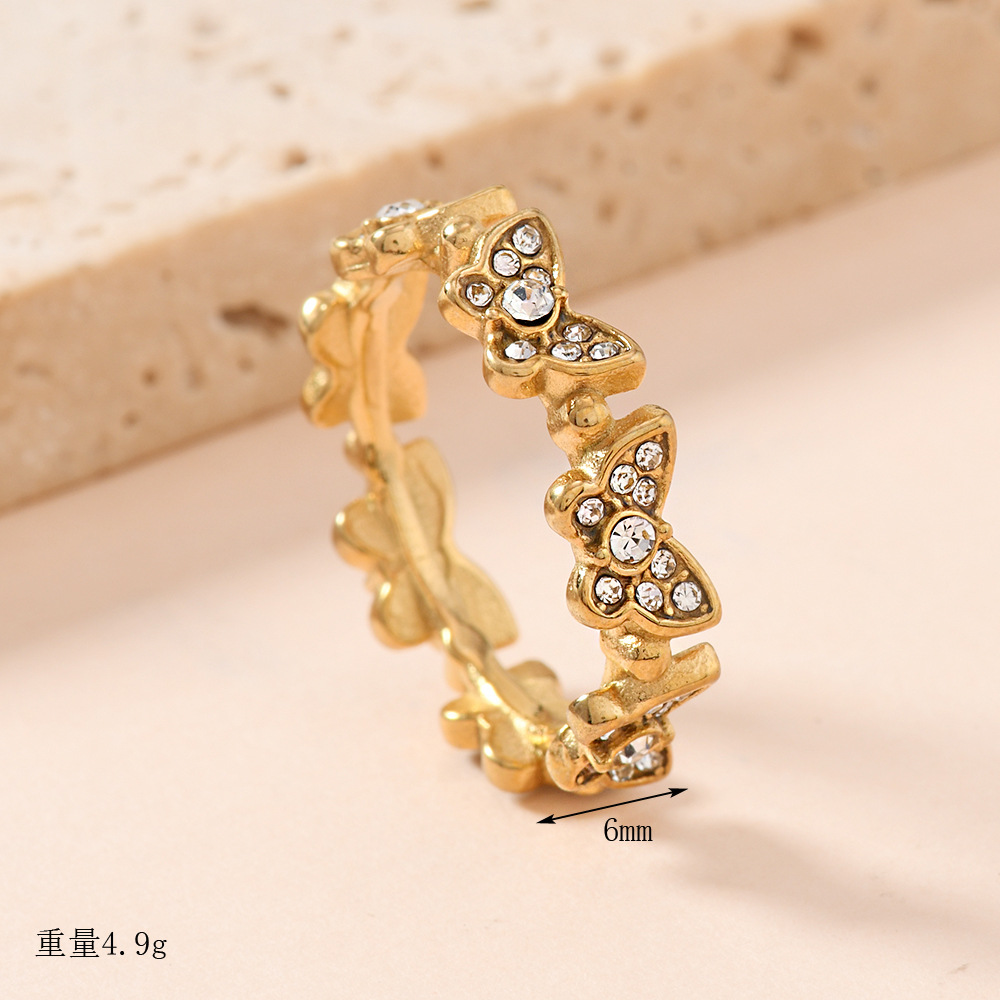 Anillo de lujo ligero de moda transfronteriza simple popular anillo de diamante de mariposa de fundición fábrica de joyas de acero inoxidable al por mayor