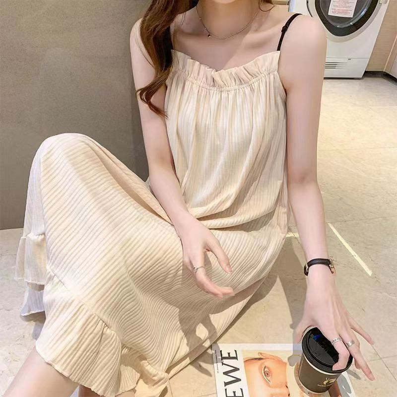 クロスボーダー起爆ストラップショートパンツ2点セットパジャマ女性夏の甘いセクシーな夏の薄い学生の家の服|undefined