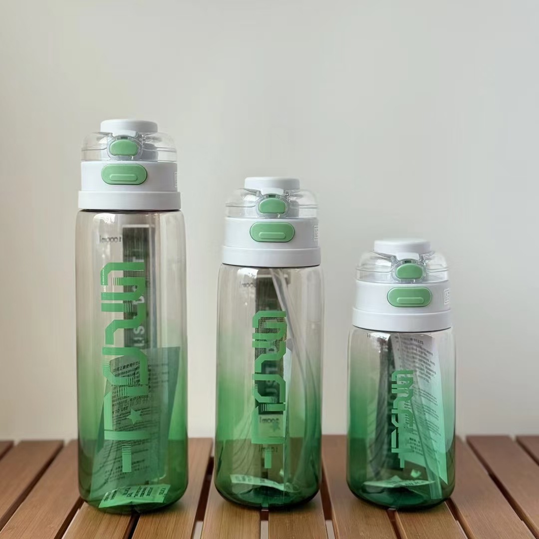 Nueva taza de plástico simple 1000ml taza de agua de gran capacidad para estudiantes deportes al aire libre taza creativa portátil