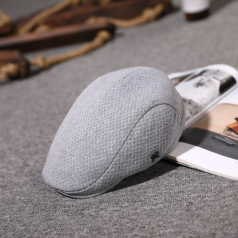 Sombrero de los hombres de primavera y verano nuevo de mediana edad y ancianos hacia adelante sombrero transpirable a prueba de sol delgada gorra de pico boina británica sombrero de pintor