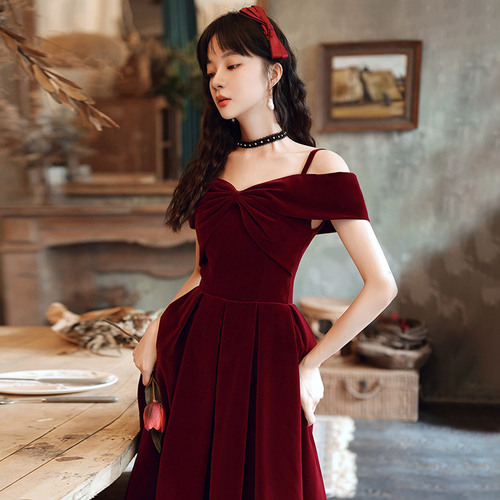 Toast wine red Evening dress bride temperament condole velvet engagement dress female wedding dress