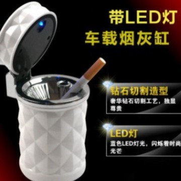 Cenicero de coche colección de suministros de coche multifuncional para hombres tecnología negra creativa de las mujeres Cenicero gris con tapa anti-vuelo