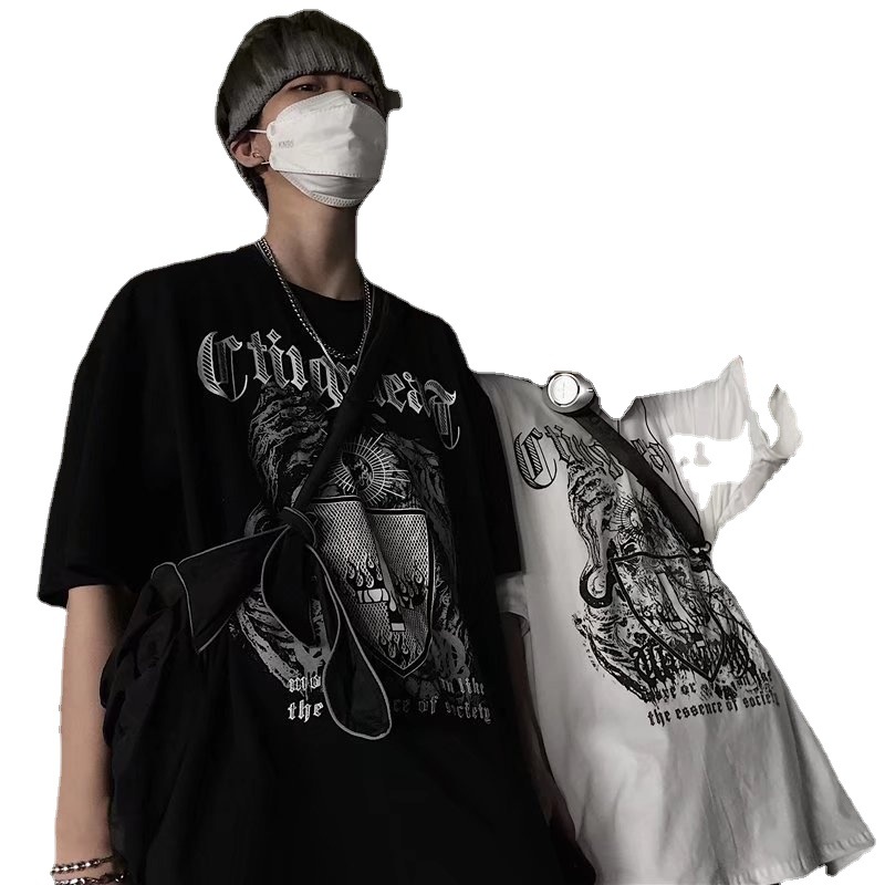 Entrega transfronteriza de una pieza 2022 Corea del Sur INS calle oscura personalidad hip hop todo partido suelta cuello redondo Camiseta de manga corta oscuro