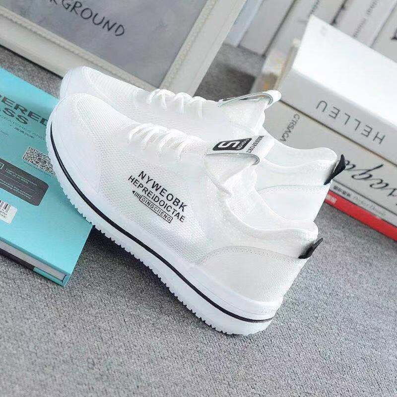 Women's Shoes Spring and Summer 2025 New Versatile Lace Mesh Shoes Flats Bottom Cut Out Breathable Fashion Casual Sports Shoes