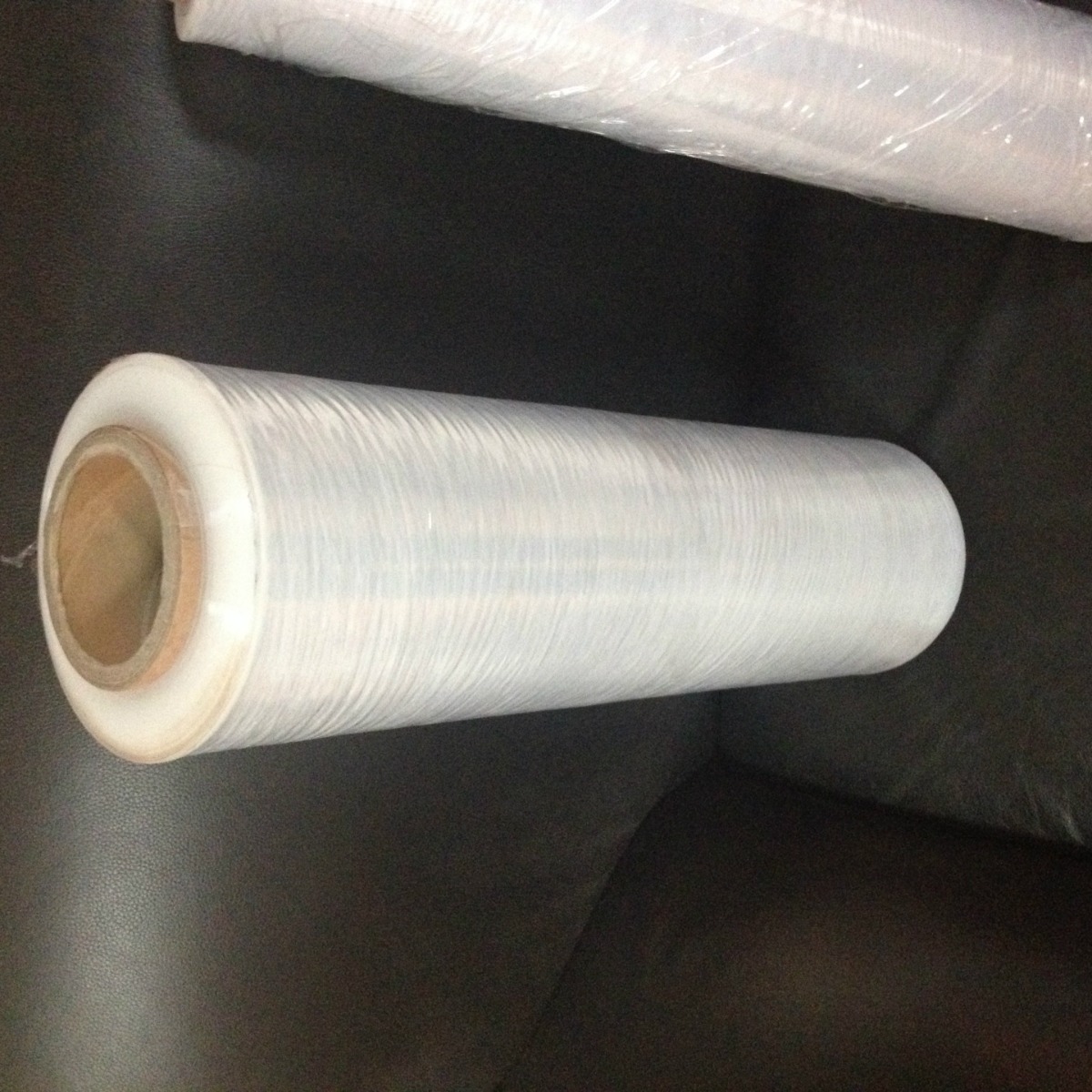 厂家供应缠绕膜，包装膜PE拉伸膜托盘打包膜现货拉伸强热收缩膜