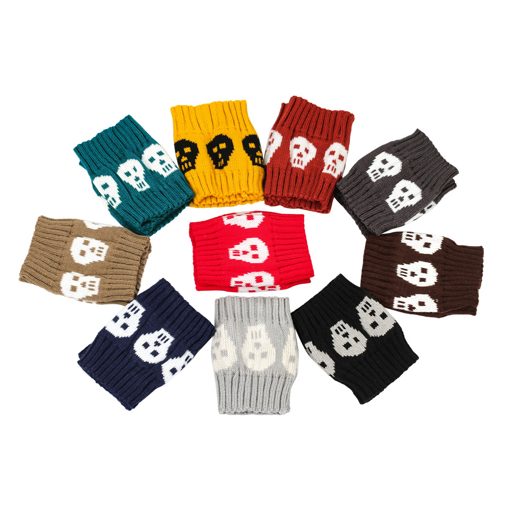 Daily, Festival Occasion Halloween Basic Women's Color Block Skull Polyacrylonitrile Fiber Jacquard Crew Socks A Pair