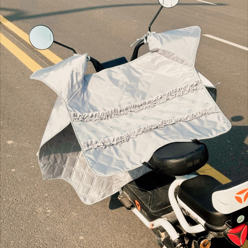 그레이 레이스 자수 물결 모양 가장자리 + 포켓 + 홀터 로프 - 새로운 스타일: 다운 재킷 방수 원단 공장 직접 판매