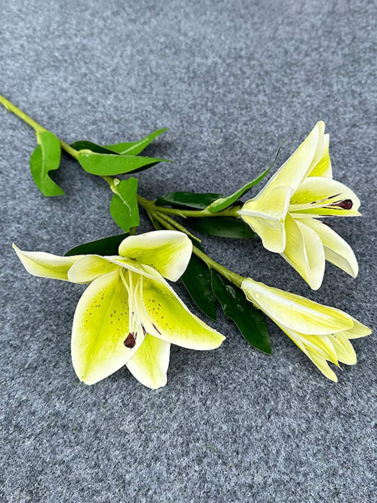 婚庆绿色花材森系花假叶子绣球婚礼堂软装布置路引花背景花艺