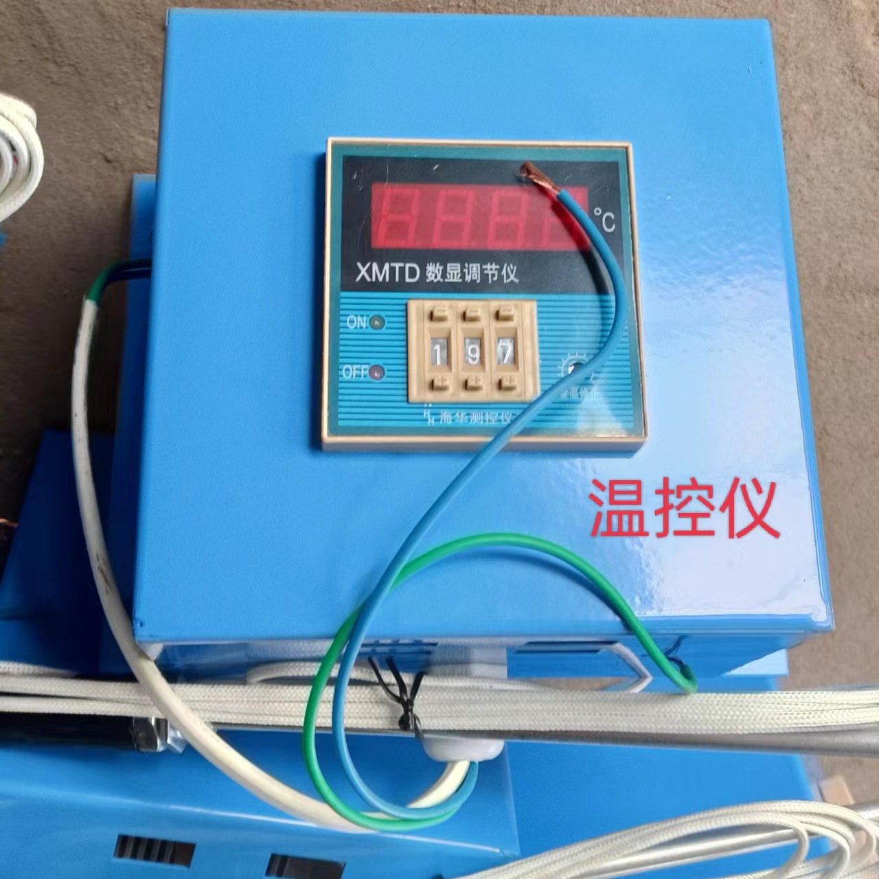 带泄爆片压差表温控仪活性炭吸附箱1  (9).jpg