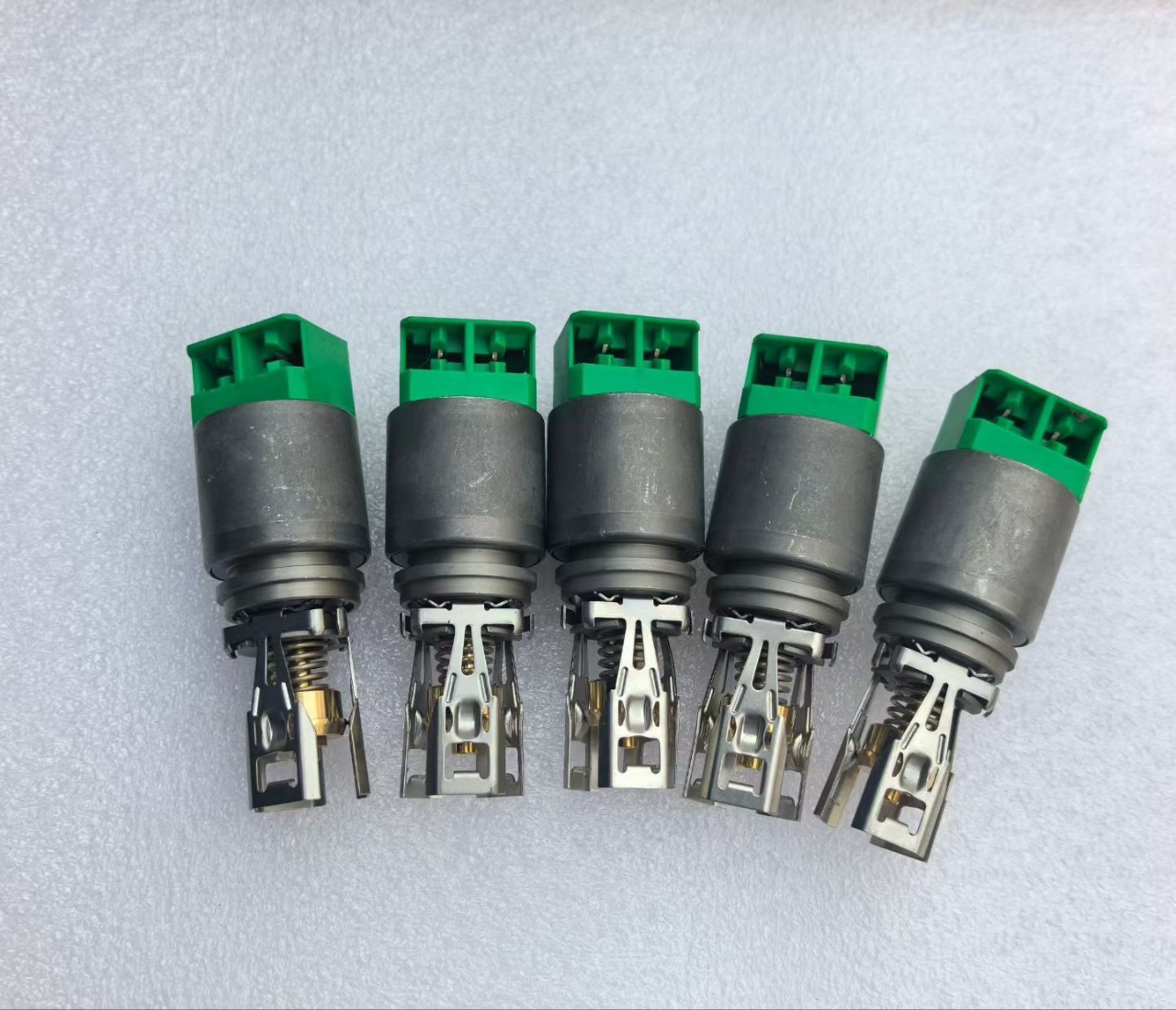 8Hp45 8Hp55 Transmission Solenoid Valve the Transmission Solenoid Valve Is Suitable for Volkswagen and Audi