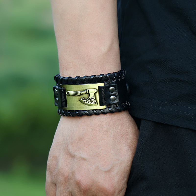 Fashion Viking Axe Leather Weaving Bracelet display picture 2